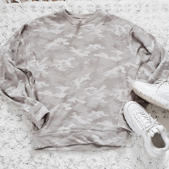 Aeropostale Tops - Camo Sweatshirt